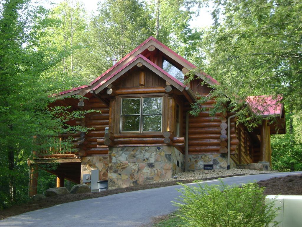 Bearly Lovers Gatlinburg Exteriör bild